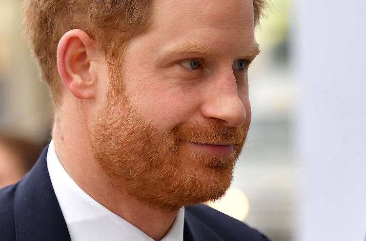 Prince Harry leaves for Canada in 'symbolic' departure: reports