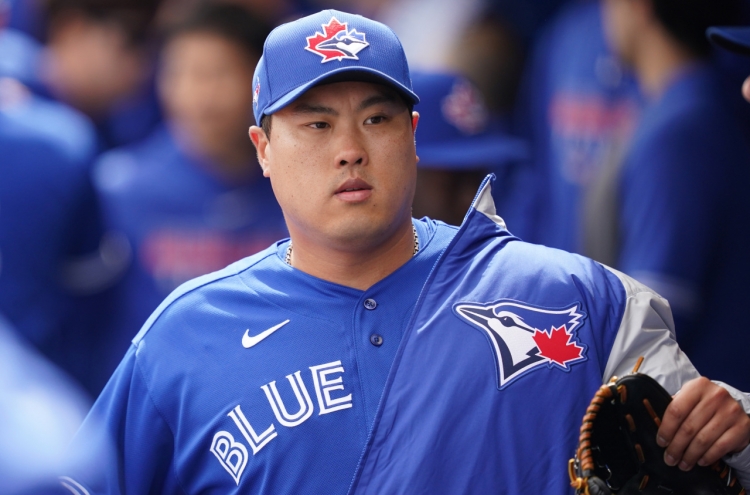 Hyun Jin Ryu shines as Toronto Blue Jays blank Texas Rangers in