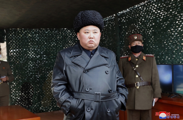 NK media stays mum on Kim's letter to Moon