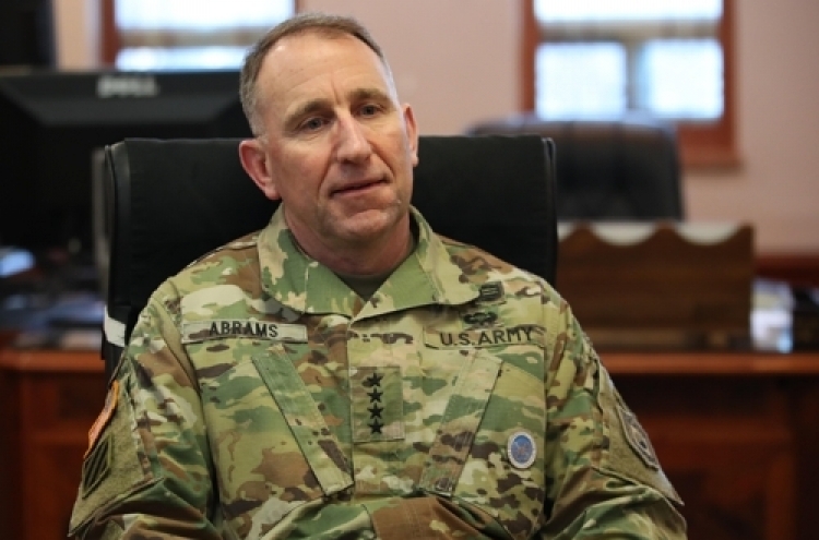 USFK commander praises S. Korea's handling of coronavirus outbreak