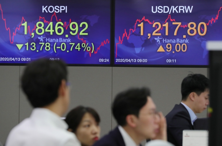 Seoul stocks open lower despite US gains