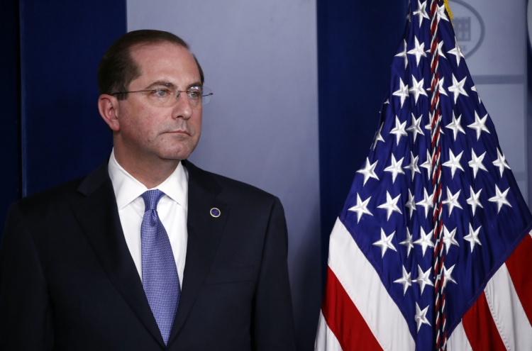 US health secretary seeks coronavirus advice from S. Korea