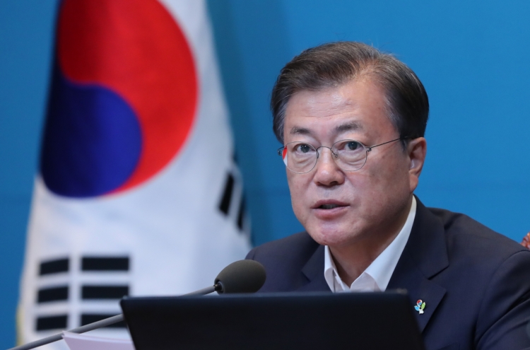 Moon says campaign for 'comfort women' should go on despite recent controversy