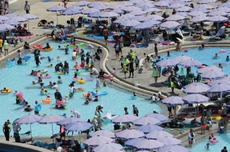 Seoul to keep outdoor swimming pools closed this summer due to pandemic
