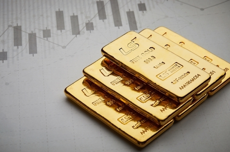 Gold prices soar to all-time high