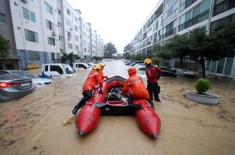 Torrential rain floods homes in central regions, kills at least 2