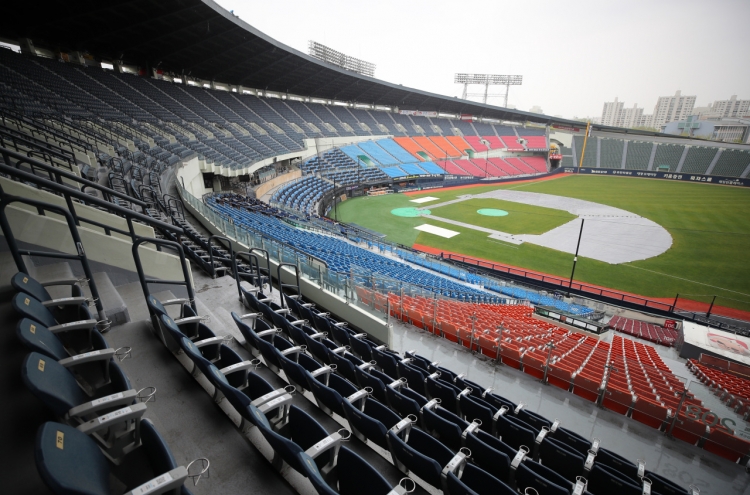 With ballparks closed again during pandemic, KBO's focus shifts to completing full season