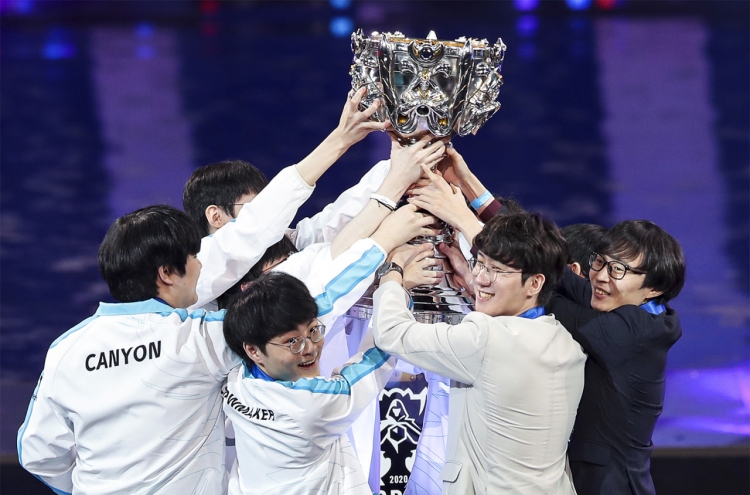 Damwon Defeats Suning To Win Lol Worlds