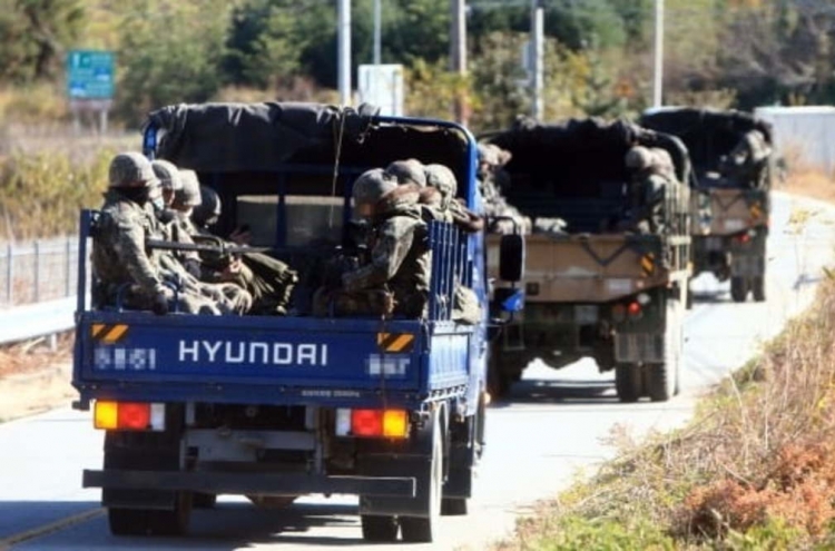 Military inspects security posture following N. Korean's border crossing