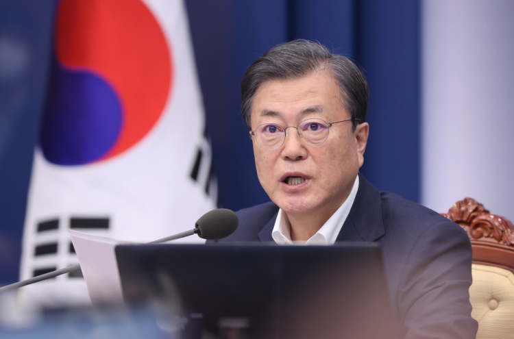 Moon vows close communication with Biden, efforts to prevent any 'vacuum' in alliance, Korea peace process