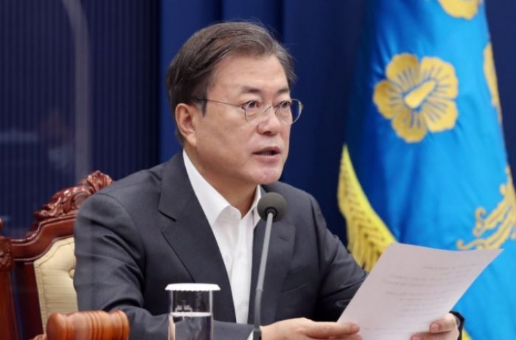 [Newsmaker] Moon urges measures for thorough tracing of coronavirus infections