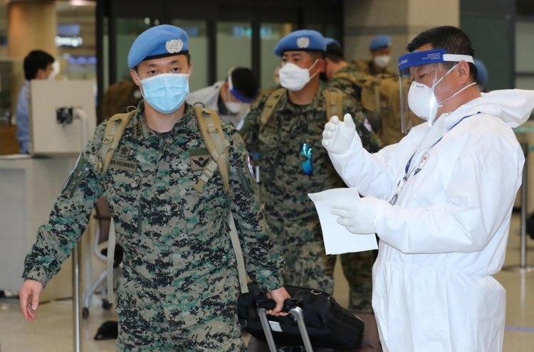 S. Korean service member on overseas mission tests positive for coronavirus