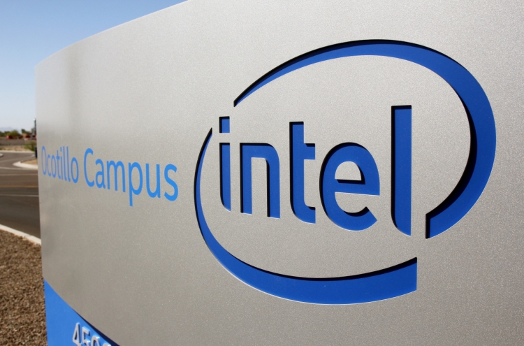 Intel announces Arizona expansion as chipmaker seeks footing