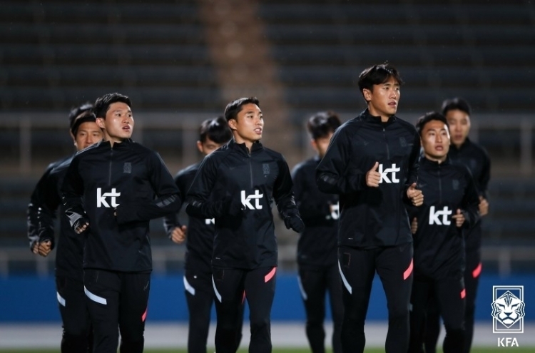 S. Korean defender wary of Japan's 'precise passing' ahead of football friendly