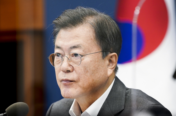 Moon sends condolence letter to Indonesian leader over sub sinking tragedy