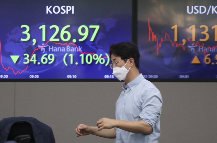 Seoul stocks open lower on Wall Street plunge