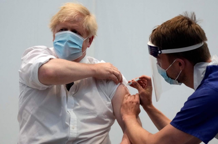 UK urges commitment to vaccinate the world by end of 2022