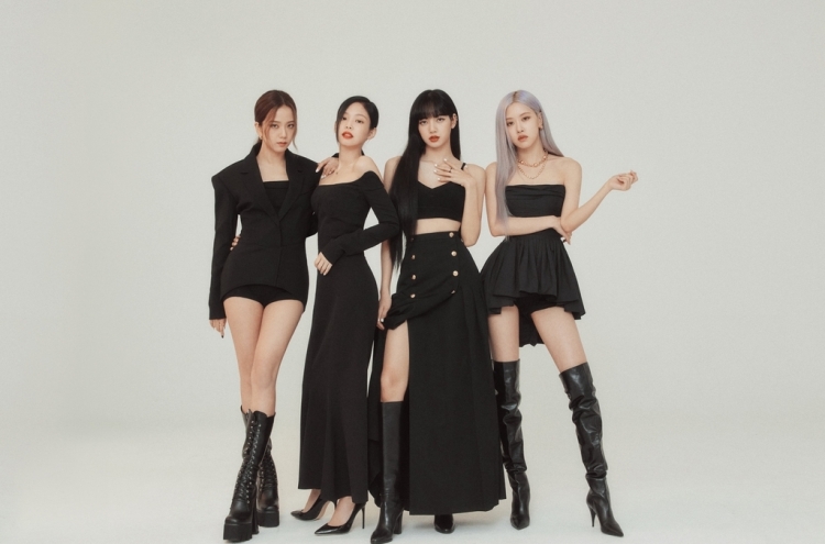 BLACKPINK to join Hybe's fan community platform Weverse in Aug.