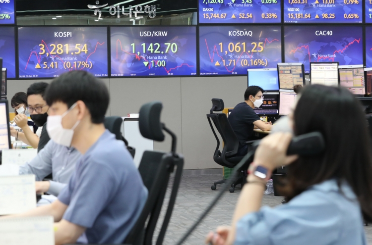 Seoul stocks open higher on US gains