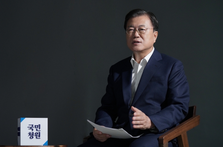 Moon pledges to expand free cervical cancer vaccination program for adolescent girls