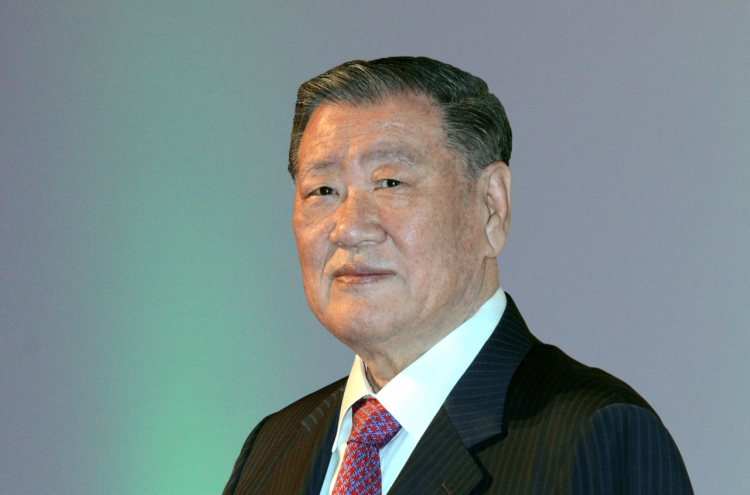 Hyundai Motor honorary chairman donates W10b to vaccine research