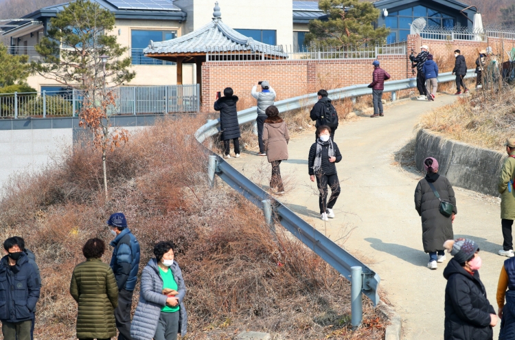 Ex-president Park’s would-be residence in Daegu attracts visitors