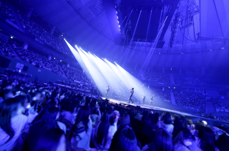 [Herald Review] Pre-pandemic glory is back: Stray Kids bring crowd noise and fan chants to its second world tour ‘Maniac’ in Seoul