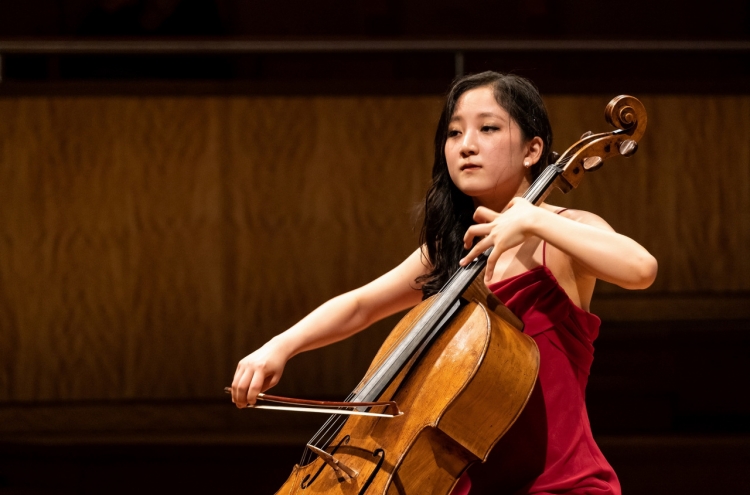 Cellist Choi Ha-young wins prestigious Queen Elisabeth competition