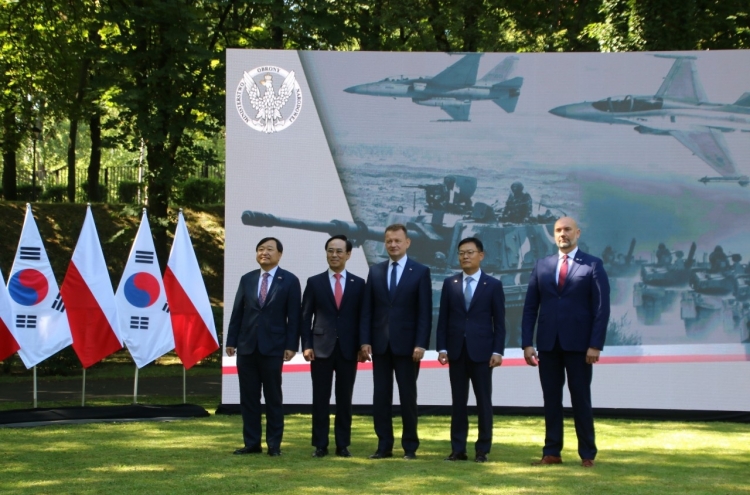 Poland set to purchase Korea’s weapon systems worth W10tr