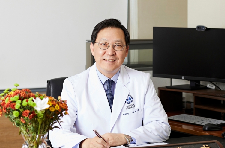 Can hospitals return to pre-COVID-19 days? Seoul hospital boss is doubtful