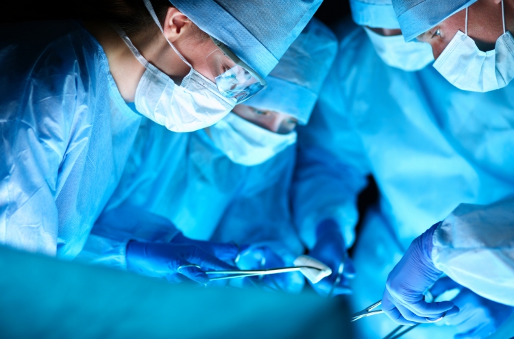 Cataract correction, spine surgery, hemorrhoidectomy are most common operations in Korea
