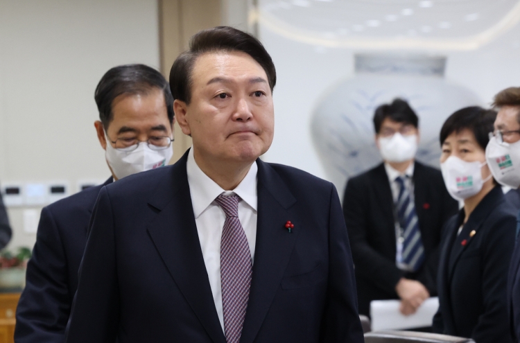Yoon mulls New Year Cabinet reshuffle