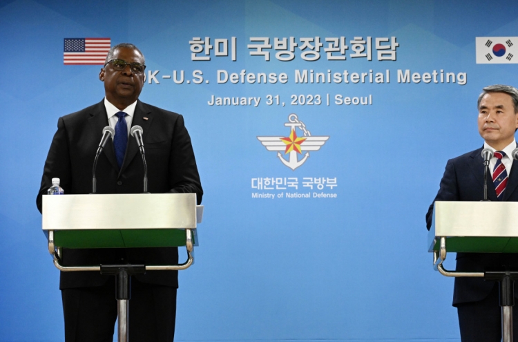 S. Korea, US defense chiefs hold phone talks over US military leak reports