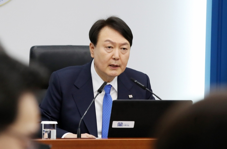 Yoon says S. Korea could provide non-humanitarian aid to Ukraine