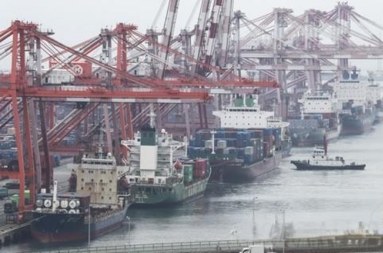 S. Korean economy avoids recession in Q1; outlook dims amid weak exports