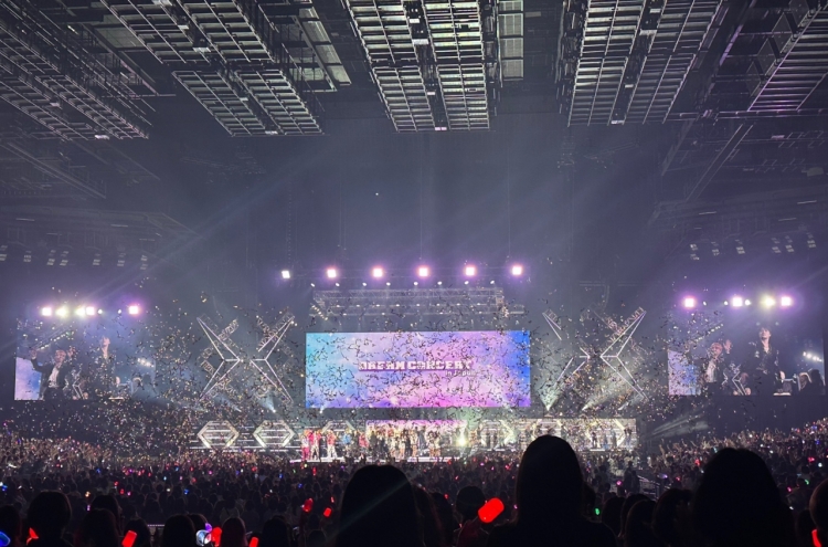 Dream Concert kicks off smoothly in Japan