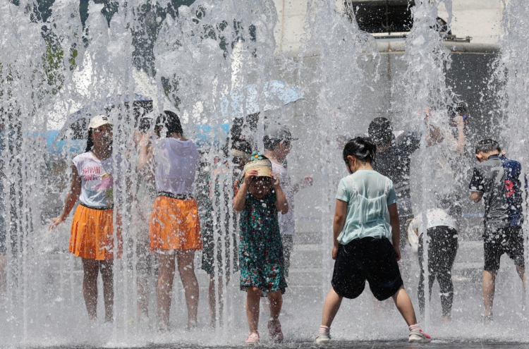 S. Korea under 1st heat wave warning of year