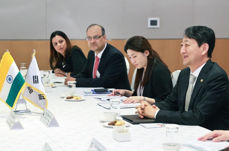 S. Korea, India discuss industry, economic cooperation