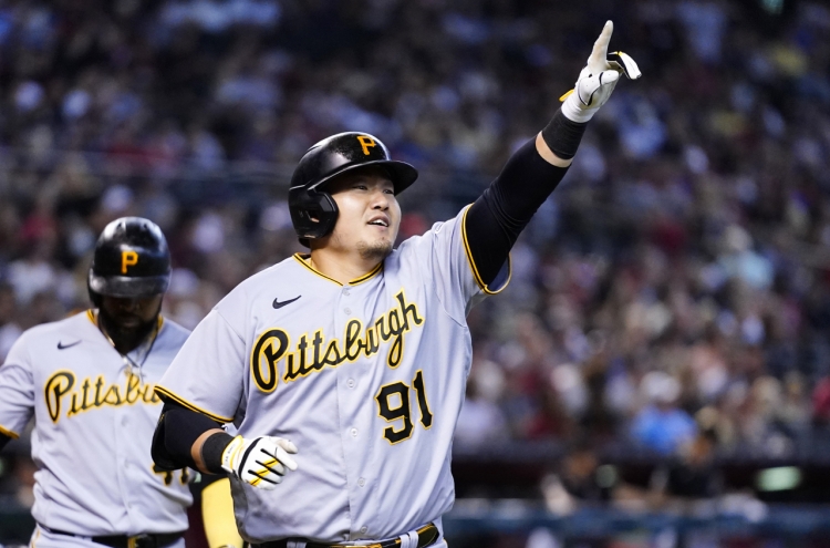 Pirates' Choi Ji-man hits 1st homer since return from injury