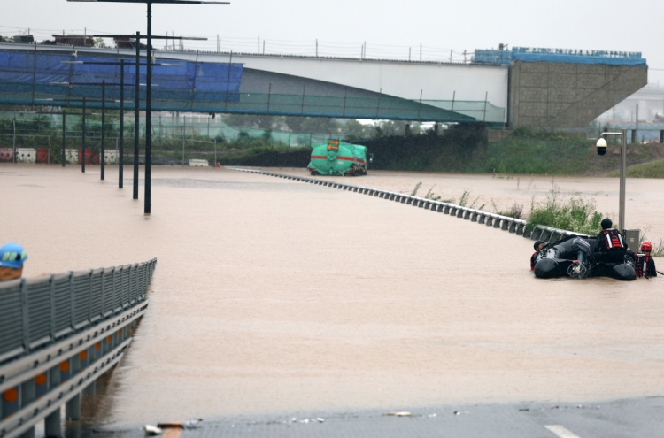 In photos: Scenes of flooding in South Korea