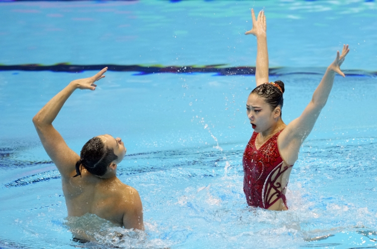 Friendship does wonders for artistic swimming tandem