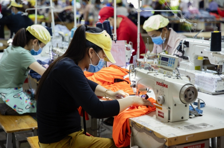 Looming Vietnamese tax revision rattles Korean textile firms