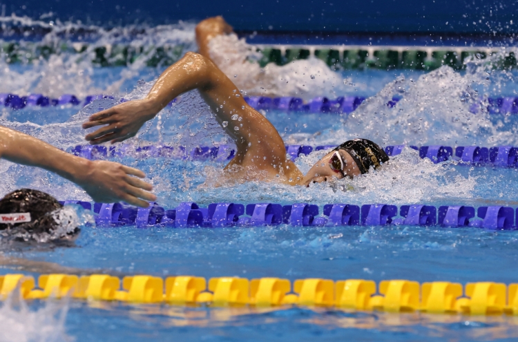 Three advance, others eliminated for S. Korea at swimming worlds