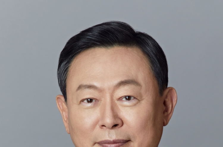 Lotte Group chairman highest-paid biz leader in S. Korea during H1