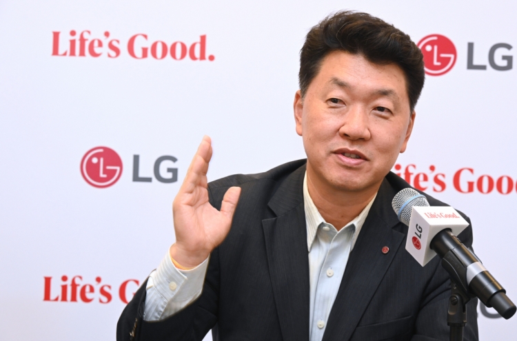 LG to widen gap with rivals with 'innovative ideas,' says TV chief