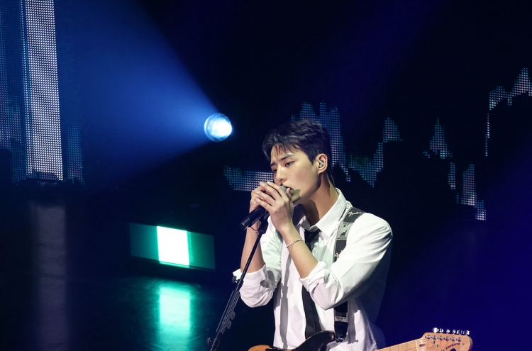 [Herald Review] Young K returns to stage with 'Letters with notes' after 2-year hiatus