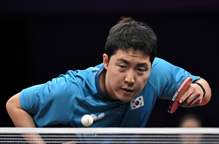 S. Korea secures at least silver in men's table tennis team; women take bronze
