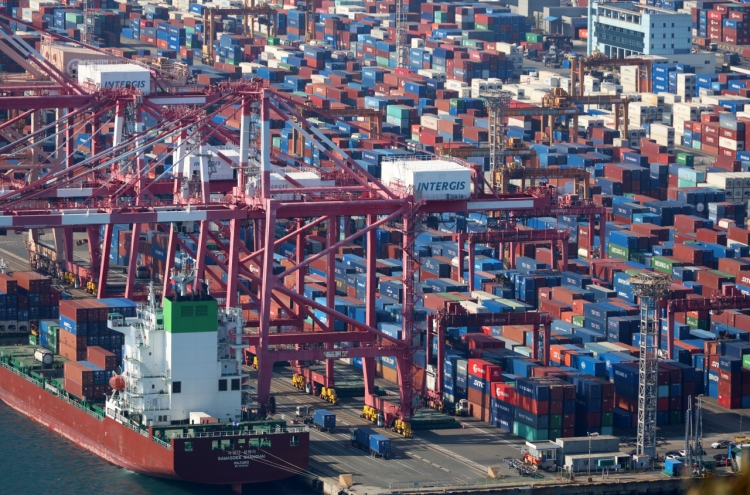 Exports log first rise in 13 months in sign of trade recovery for Korea