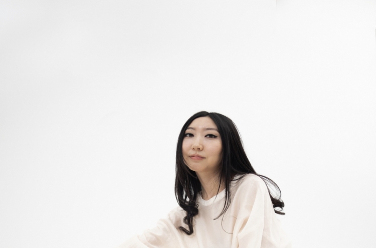 [Herald Interview] Singer-songwriter Oohyo keeps her distance