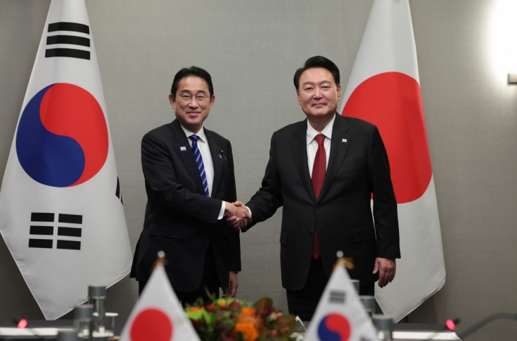 Yoon, Kishida voice hope for closer cooperation between S. Korea, Japan